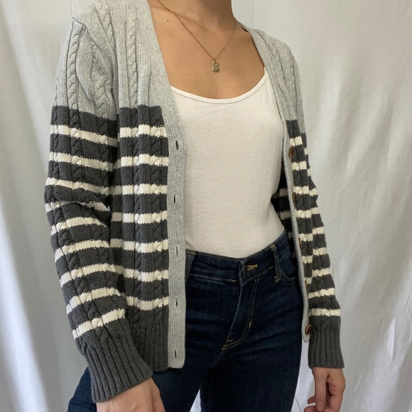 Tommy Hilfiger gray and white stripe sweater Large - Picture 5 of 8